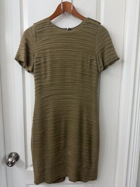 slim fit dress slacks BURBERRY PRORSUM Pre-Fall 2012 Size 8 Green Silk Ruched Evening Gown Dress